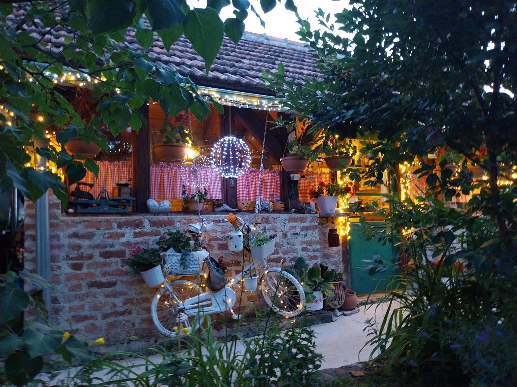 Apartment Ada Bed & Breakfast Gračac Eksteriør bilde